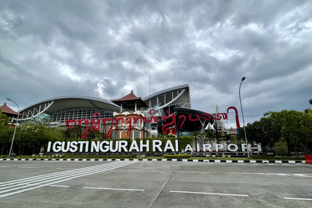 Bali Arrival Money Tips Near Airport