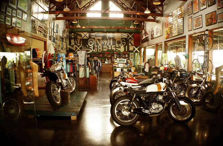 Cash out crypto around Deus Ex Machina Canggu: A Guide