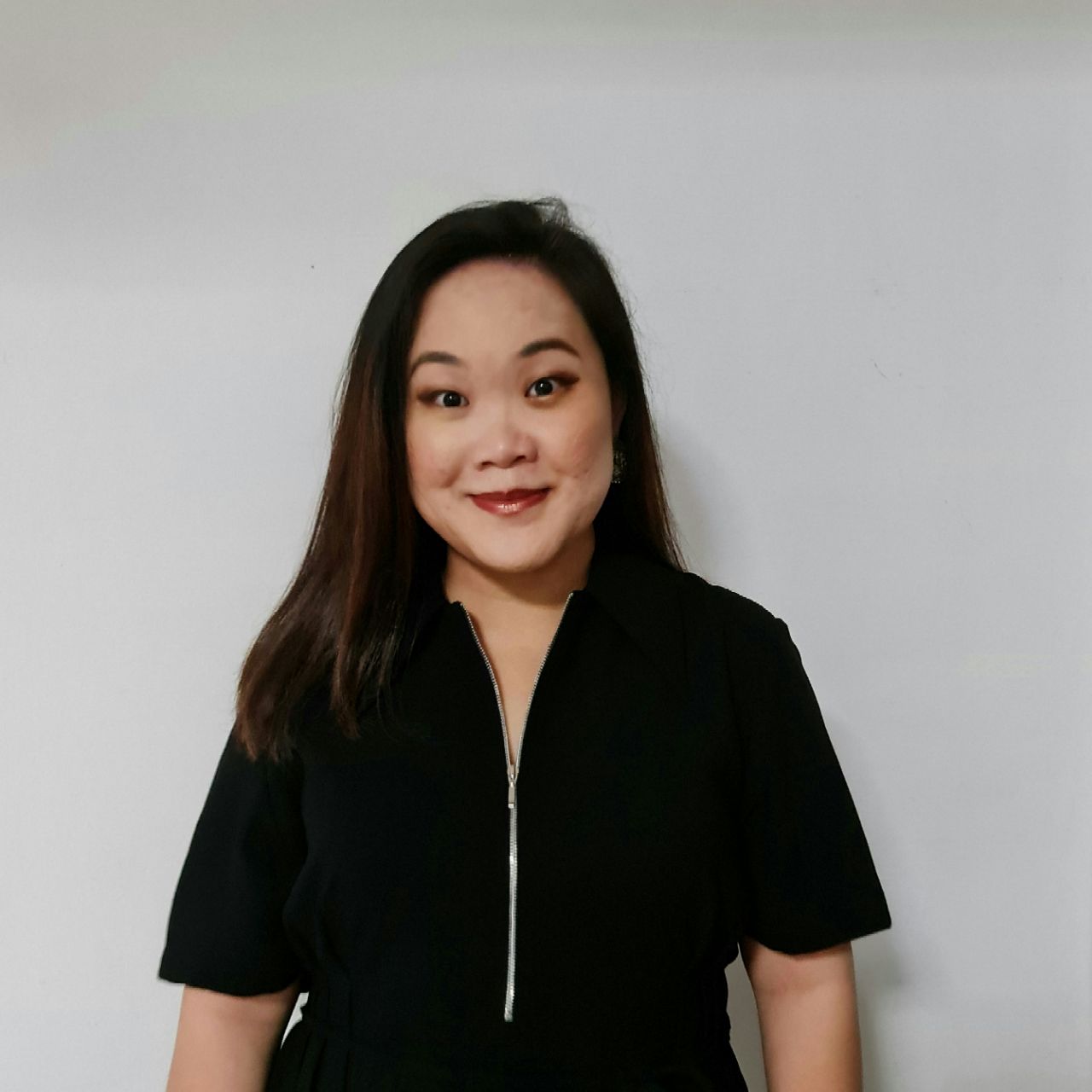 Sarah Tang Profile